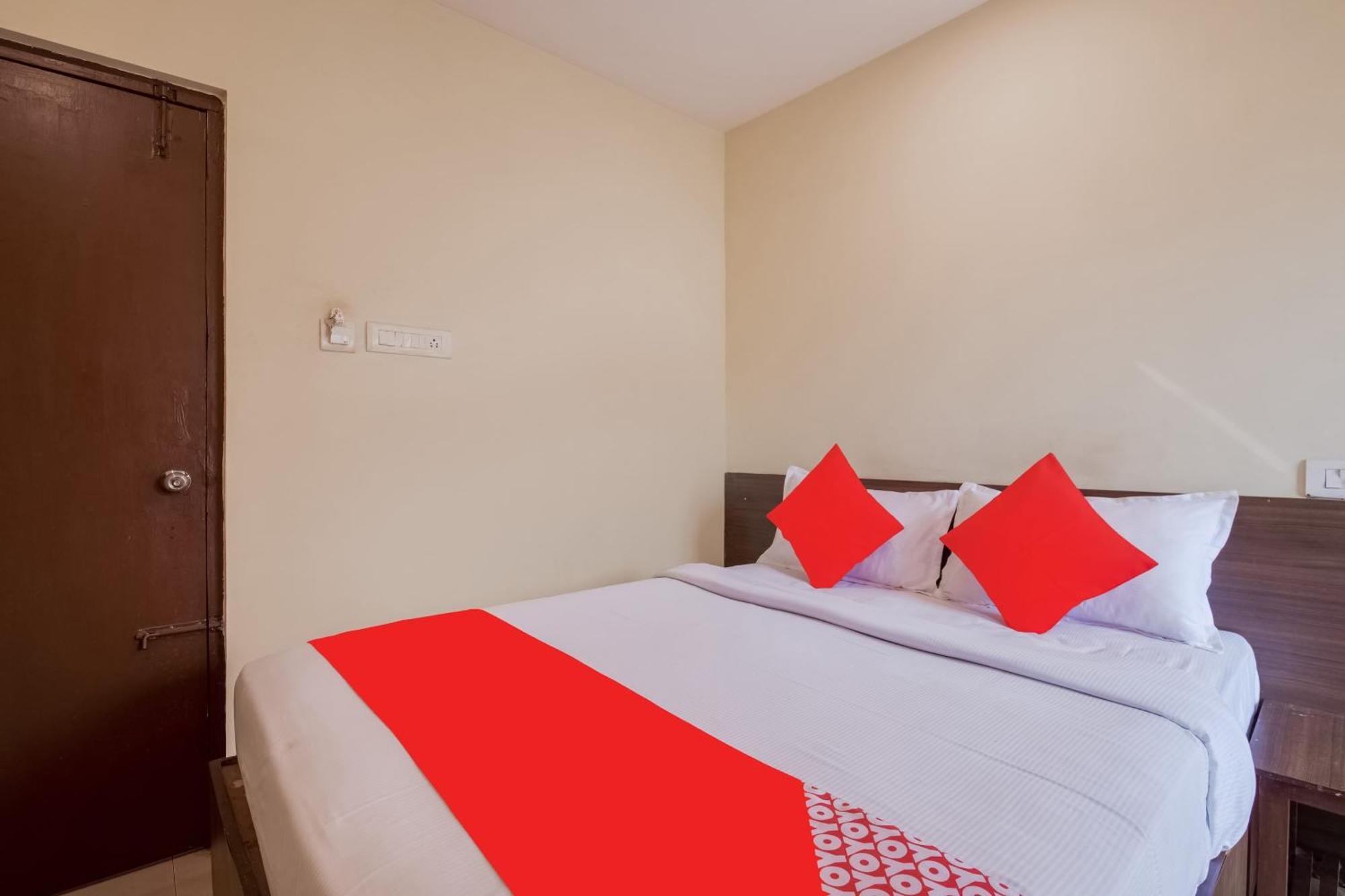 Hotel O Anu Grand วิสาขปัตนัม ภายนอก รูปภาพ