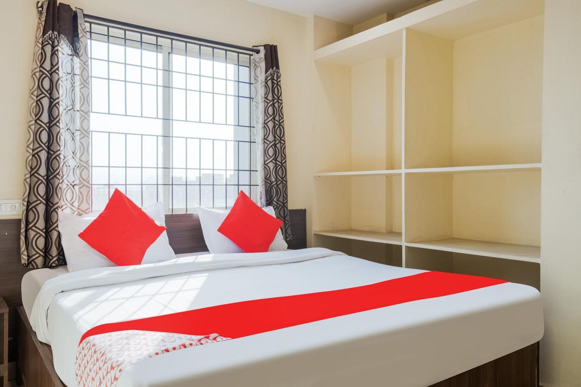 Hotel O Anu Grand วิสาขปัตนัม ภายนอก รูปภาพ